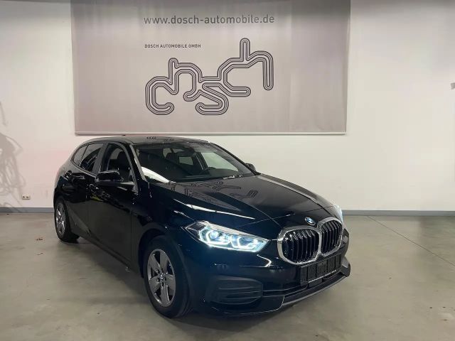 BMW 118 Advantage pakket Sedan