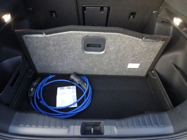 Ford Capri Premium RWD