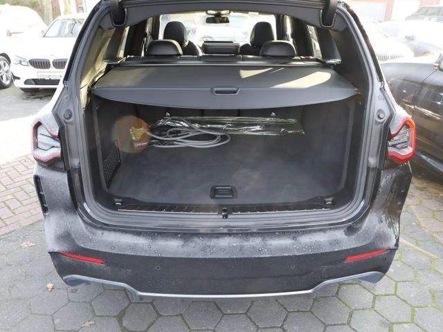 BMW iX3 Impressive iX3