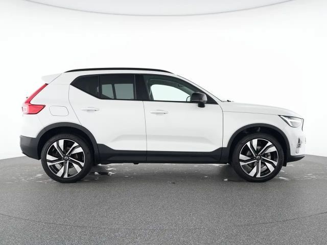 Volvo XC40 Dark Plus