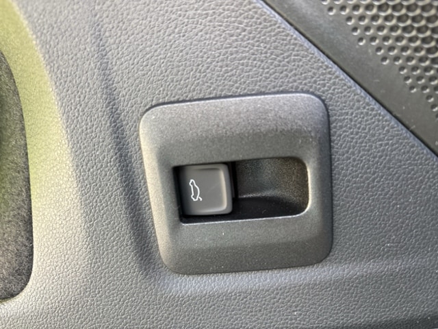 Volkswagen Tayron 2.0 TDI 4Motion, AHK, IQ Light, Black-Style, 20" Alu York, Launch Paket, Assinstenpake DSG