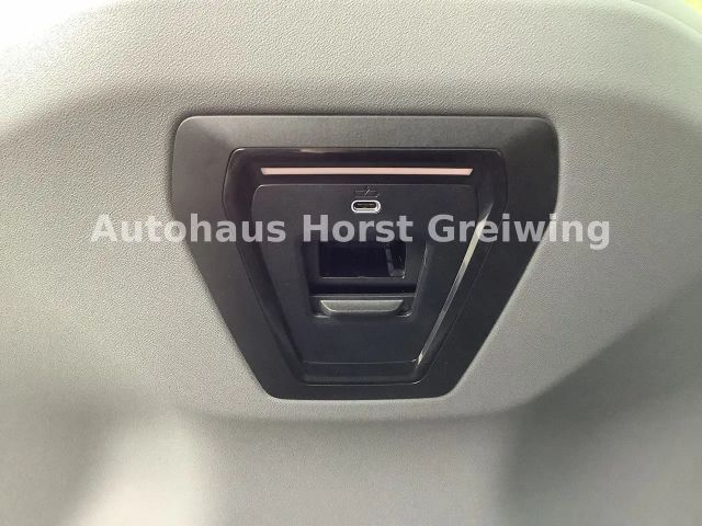 BMW 520 520d M-Sport Sedan xDrive