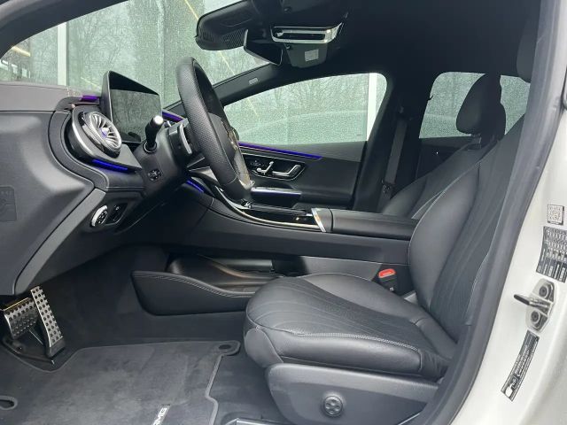 Mercedes-Benz EQE 300 AMG Line Sedan