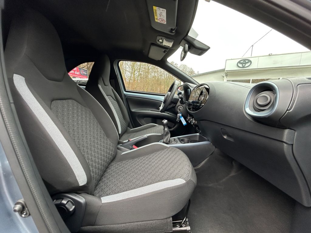 Toyota Aygo X 5-deurs Basis