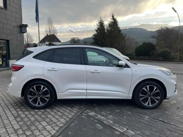 Ford Kuga AWD ST Line X
