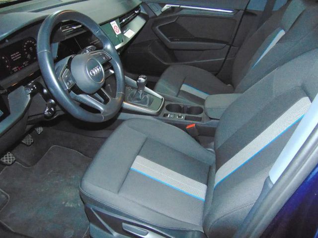 Audi A3 30 TFSI Sedan Sportback