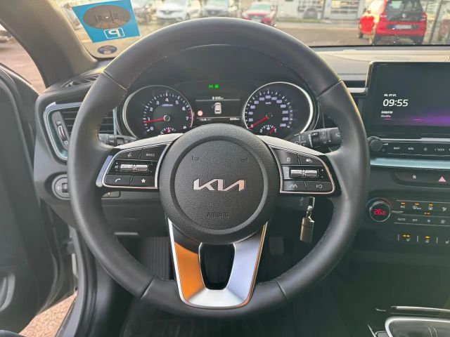 Kia Ceed Ceed 1.5T 140 PS Nightline Edition  Navi Kamera