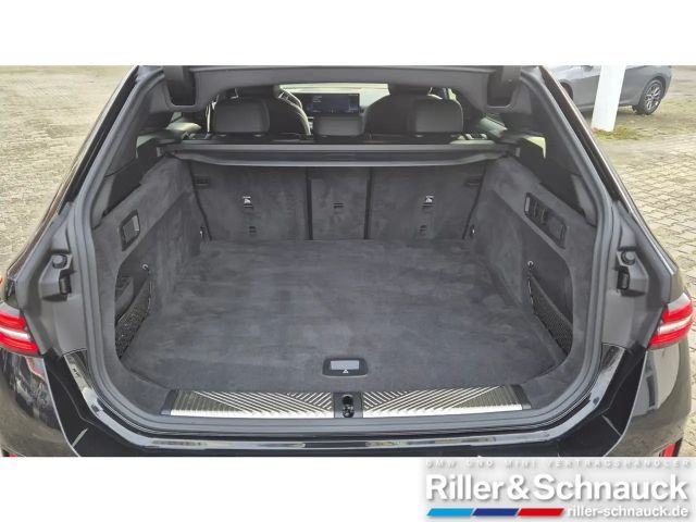 BMW 520 520i M-Sport Touring