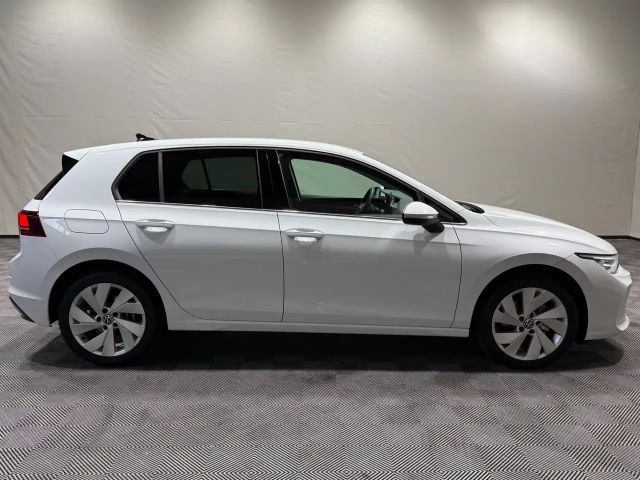 Volkswagen Golf 1.5 eTSI DSG Style