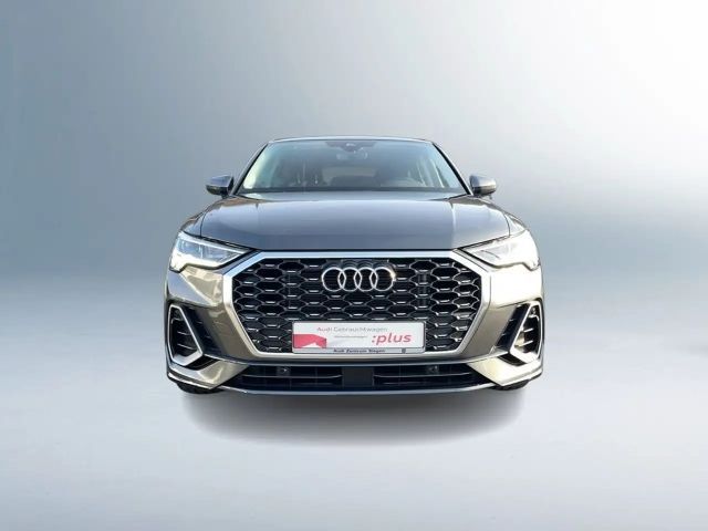 Audi Q3 35 TFSI S-Line
