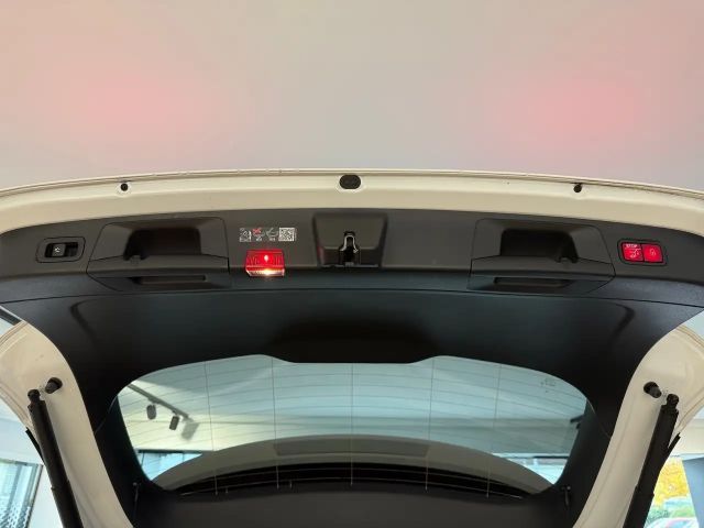 Mercedes-Benz GLA 200 4MATIC GLA 200 d