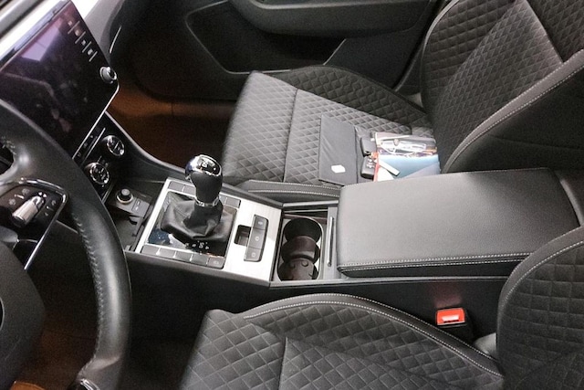 Skoda Superb 2.0 TDI Ambition Combi