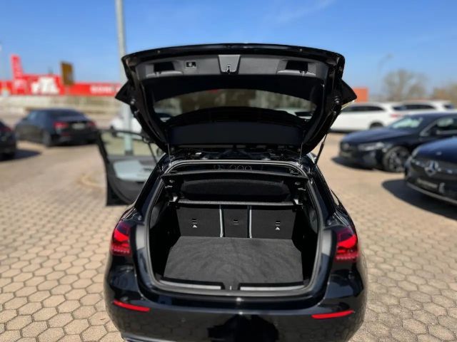 Mercedes-Benz A 200 Progressive