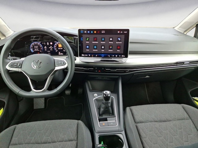 Volkswagen Golf Life