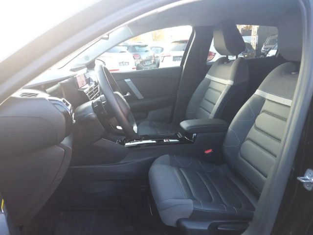 Citroën C4 PureTech Shine