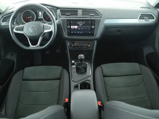 Volkswagen Tiguan IQ.Drive Life