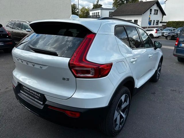 Volvo XC40 Dark Plus