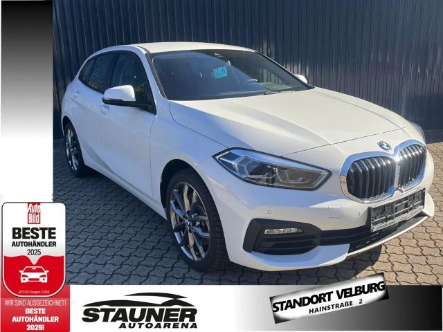 BMW 120 120i 5-deurs Sedan