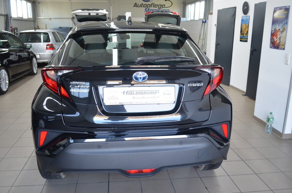 Toyota C-HR 5-deurs Basis