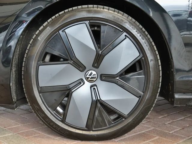 Volkswagen Passat DSG R-Line