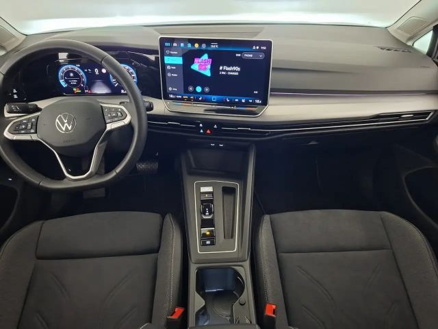 Volkswagen Golf Business DSG Variant