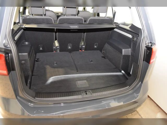 Volkswagen Touran DSG Highline