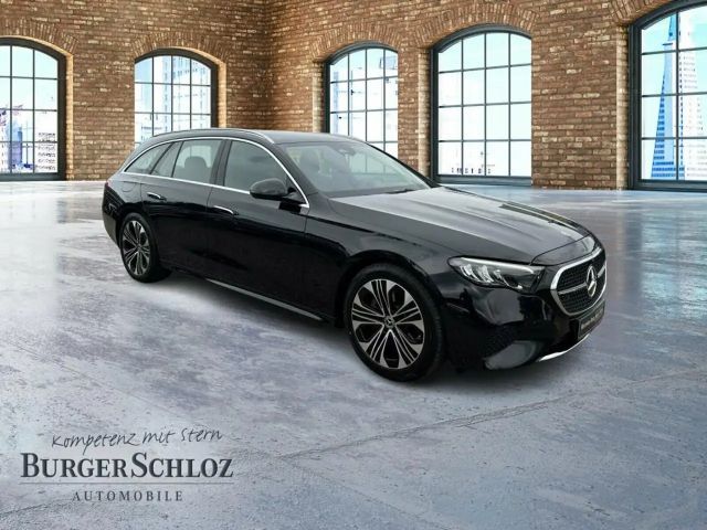 Mercedes-Benz E 200 AVANTGARDE Estate