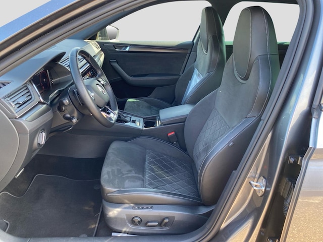 Skoda Superb 2.0 TDI Combi Sportline