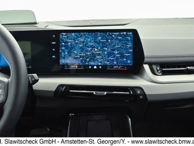 BMW 218 218d Active Tourer Sedan