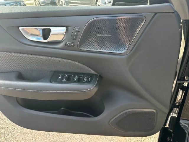 Volvo V60 AWD Dark Plus T8