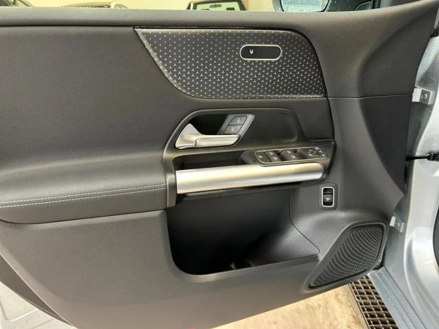 Mercedes-Benz B 200 Progressive