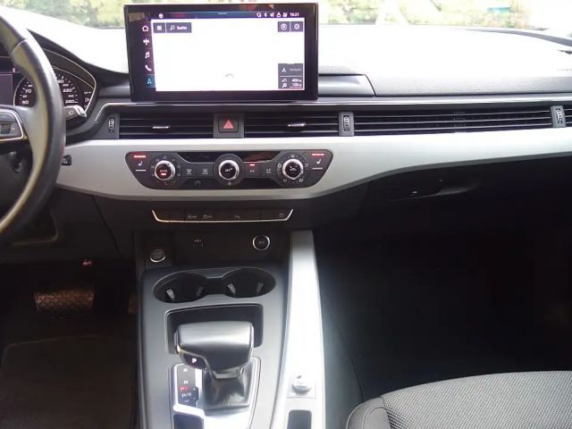 Audi A4 35 TDI Avant S-Tronic