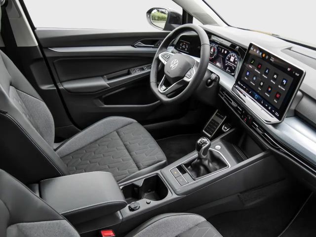 Volkswagen Golf 1.5 TSI Golf VIII