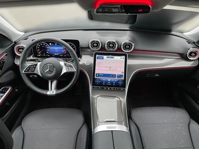 Mercedes-Benz C 200 4MATIC AVANTGARDE Sedan