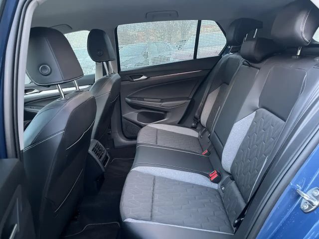 Volkswagen Golf 1.5 eTSI DSG Golf VIII Life