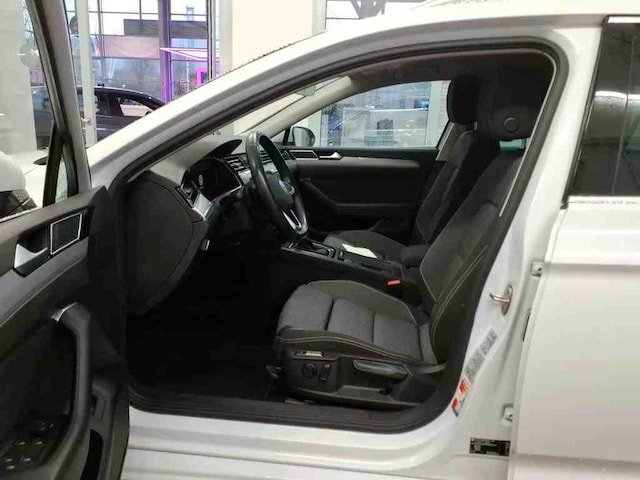 Volkswagen Passat 2.0 TDI Business DSG Variant
