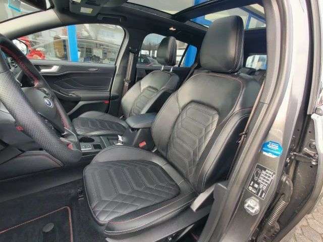 Ford Focus ST Line Wagon