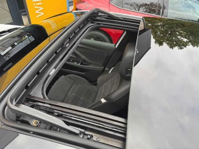 Opel Astra Sports Tourer Ultimate