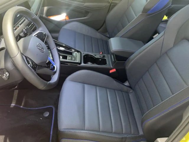 Volkswagen Golf 2.0 TSI DSG Golf VIII