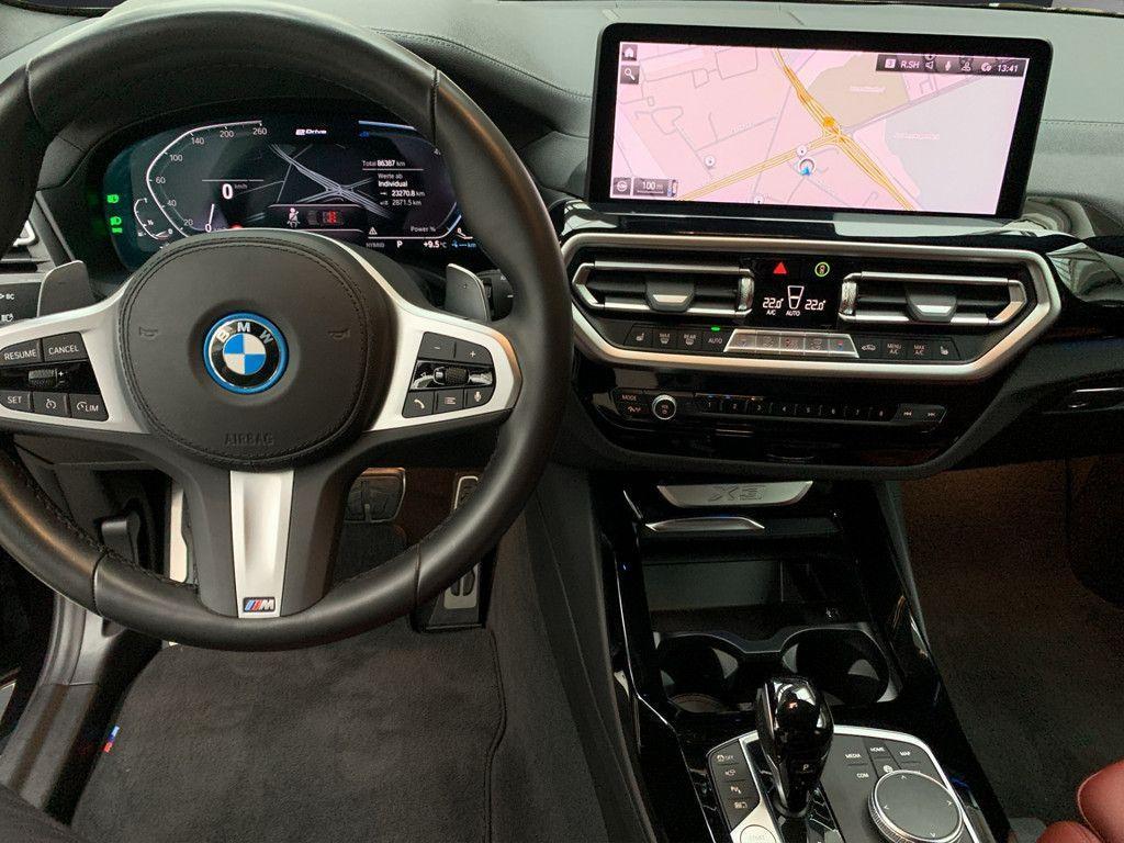 BMW X3 xDrive30e