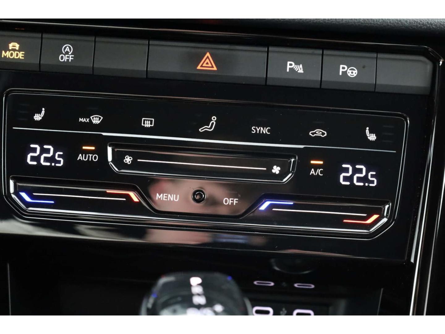 Volkswagen T-Roc 1.5 TSI DSG R-Line