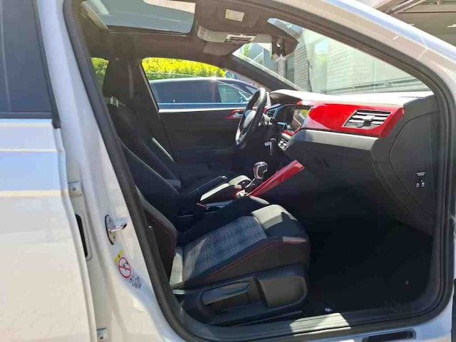 Volkswagen Polo 2.0 TSI DSG GTI IQ.Drive