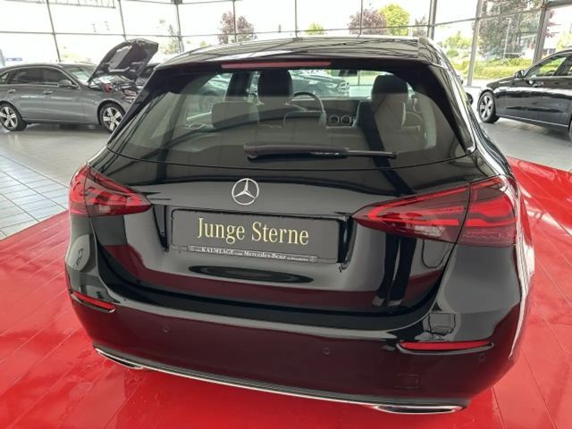 Mercedes-Benz A 180 Progressive