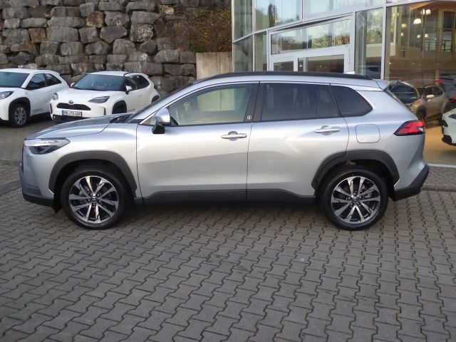 Toyota Corolla Cross Team D