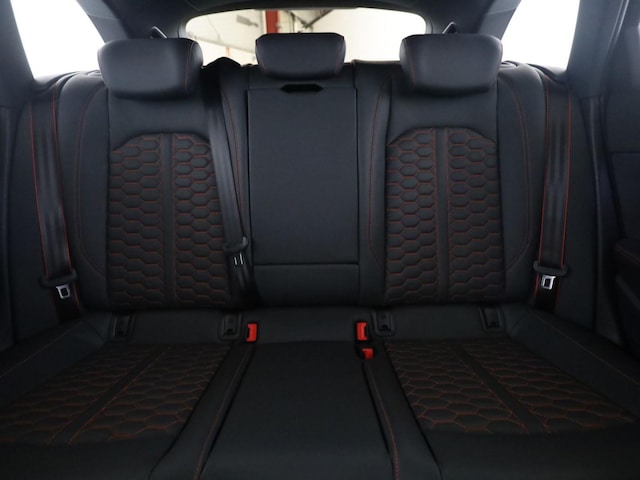 Audi RS4 Avant Quattro