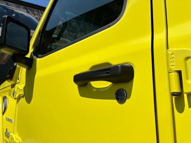 Jeep Wrangler 4xe Sahara