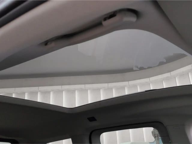 Volkswagen Caddy DSG Style