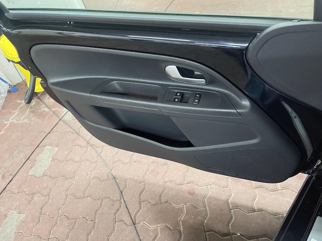 Volkswagen e-up! Plus Style