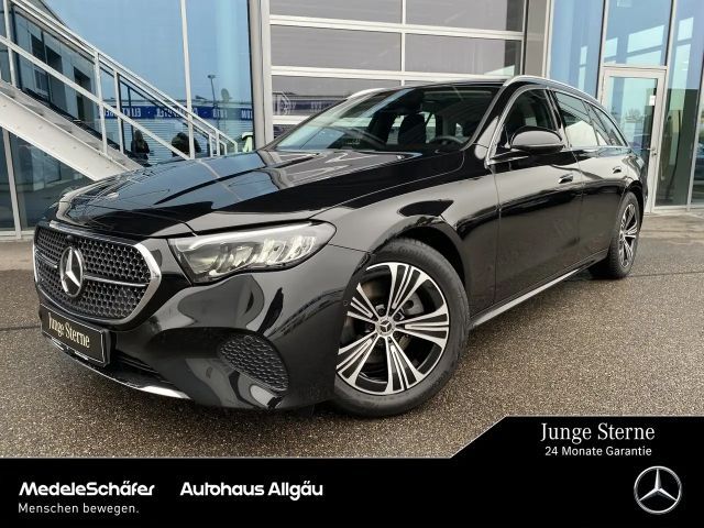 Mercedes-Benz E 200 AVANTGARDE Estate