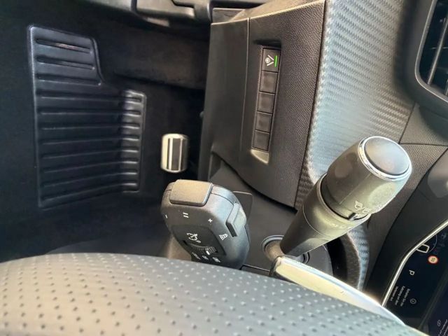 Peugeot 2008 BlueHDi EAT8 GT-Line